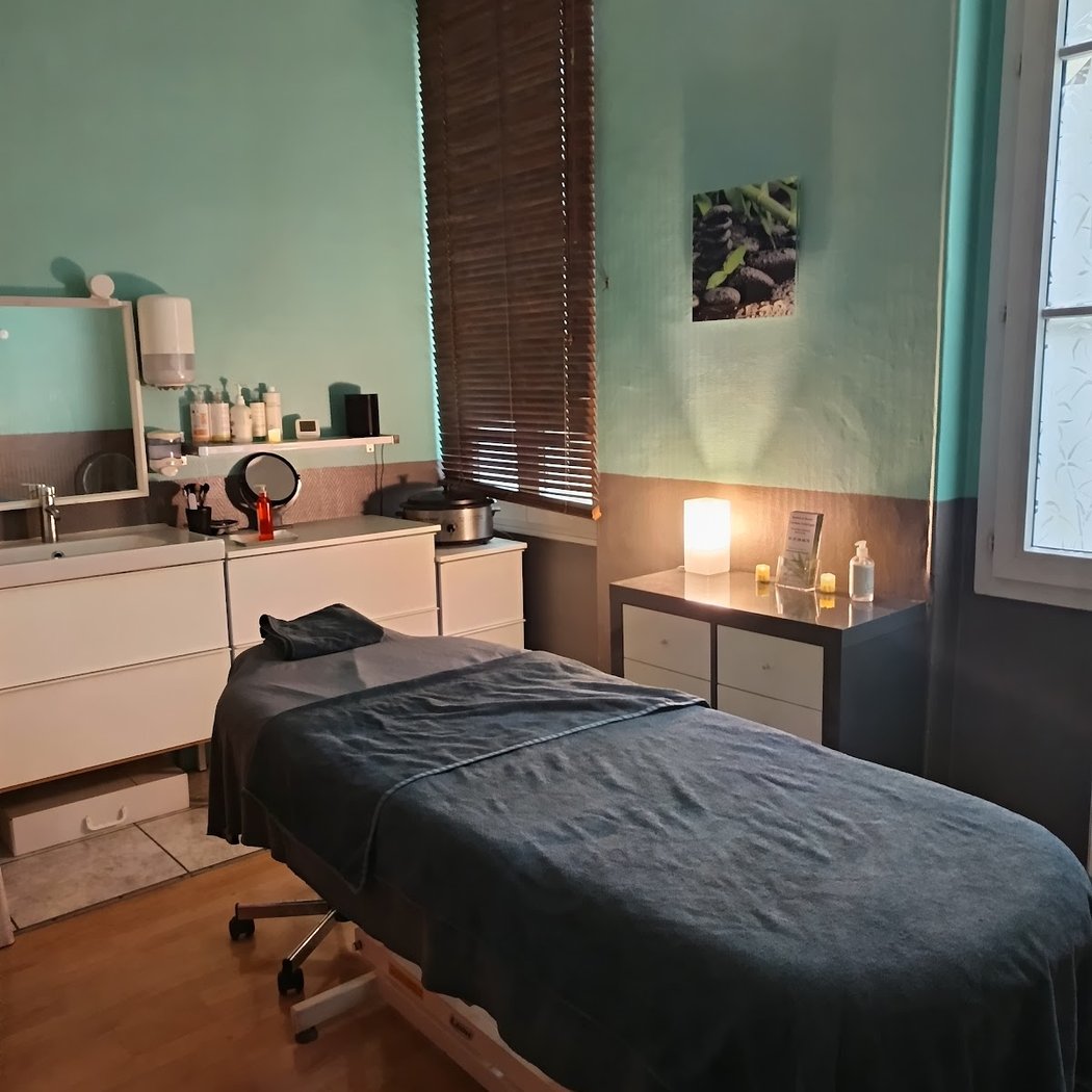 Corinne Esthétique – Institut Beauté Clichy – Épilation Laser & Soins 1